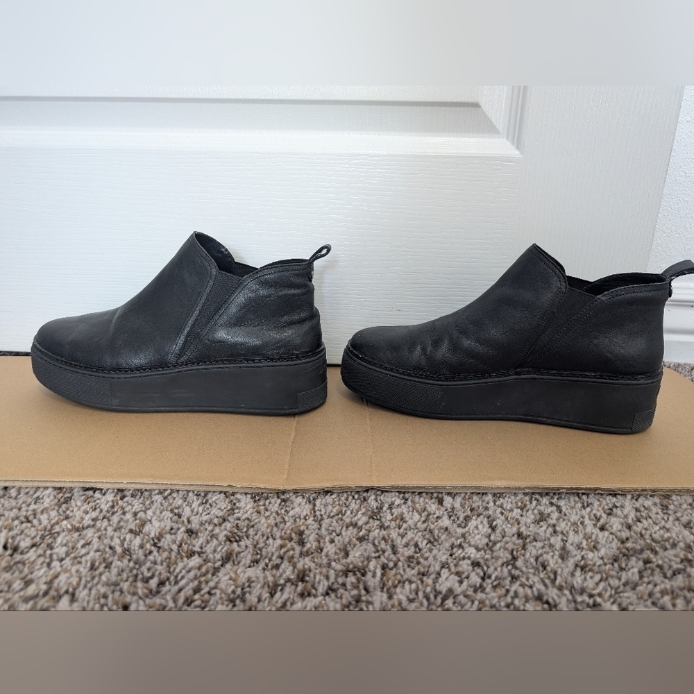 J/SLIDES Mika Solid Black Ankle Boot Platform Slip-Ons - Picture 6 of 12